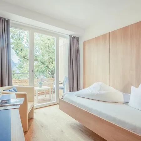 Kendler Hotell 4*