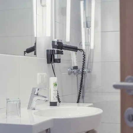 Kendler Hotell 4*